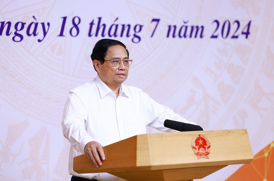 Thủ tướng Phạm Minh Chính phát biểu tại Hội nghị đẩy mạnh công tác ngoại giao kinh tế. (Ảnh: Dương Giang/TTXVN)