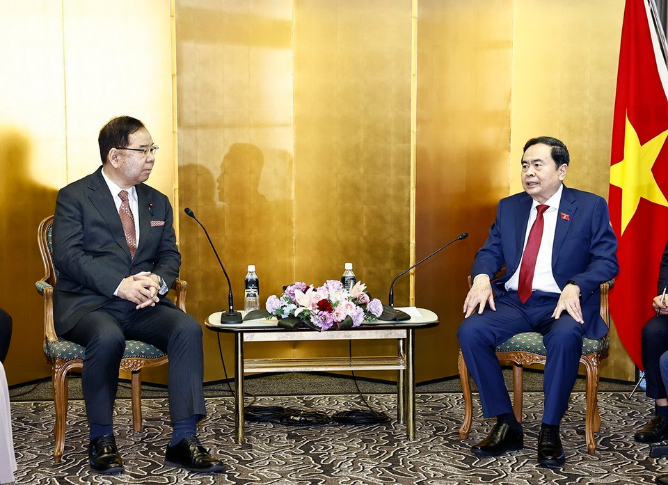 Chủ tịch Quốc hội Trần Thanh Mẫn tiếp Chủ tịch Đảng Cộng sản Nhật Bản Shii Kazuo. (Ảnh: Doãn Tấn/TTXVN)