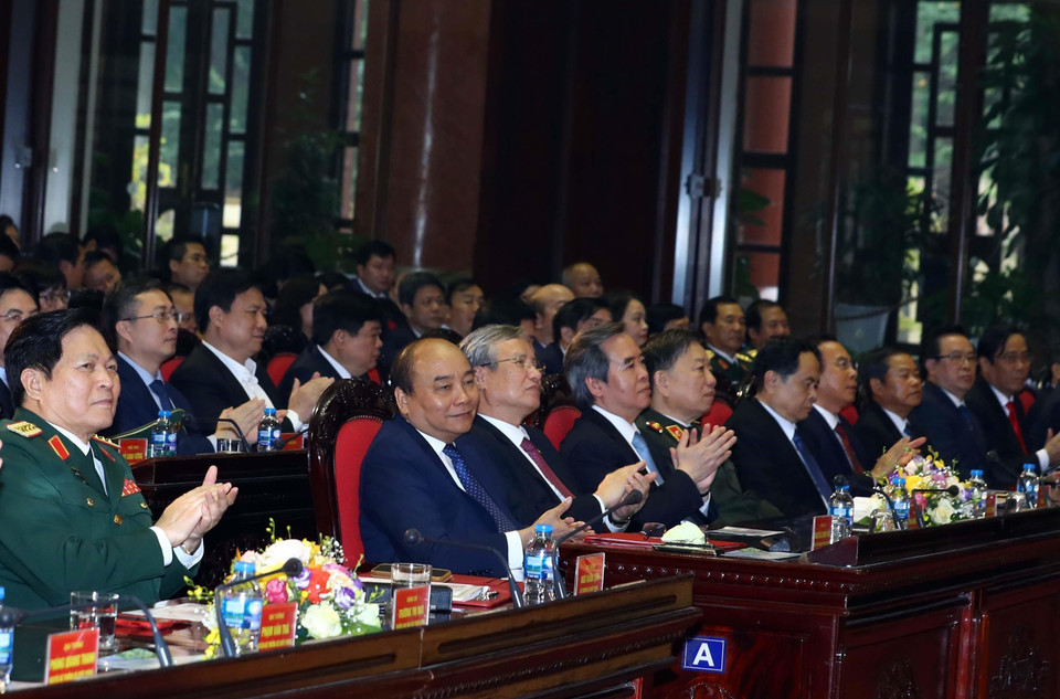 Thủ tướng Nguyễn Xuân Phúc và các đại biểu dự buổi lễ. (Ảnh: Thống Nhất/TTXVN)