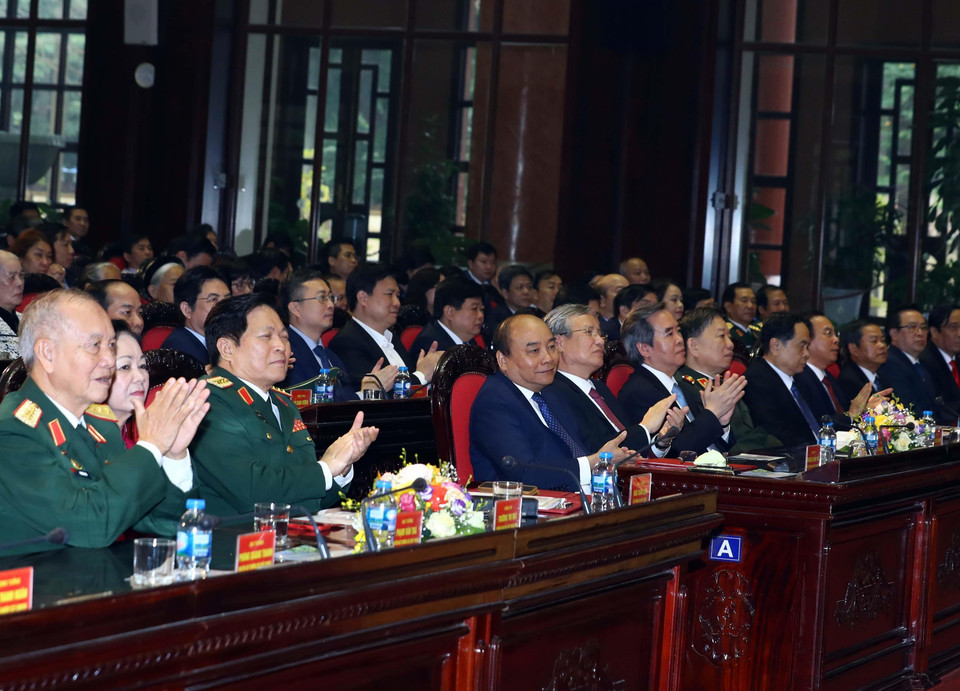 Thủ tướng Nguyễn Xuân Phúc và các đại biểu dự buổi lễ. (Ảnh: Thống Nhất/TTXVN)