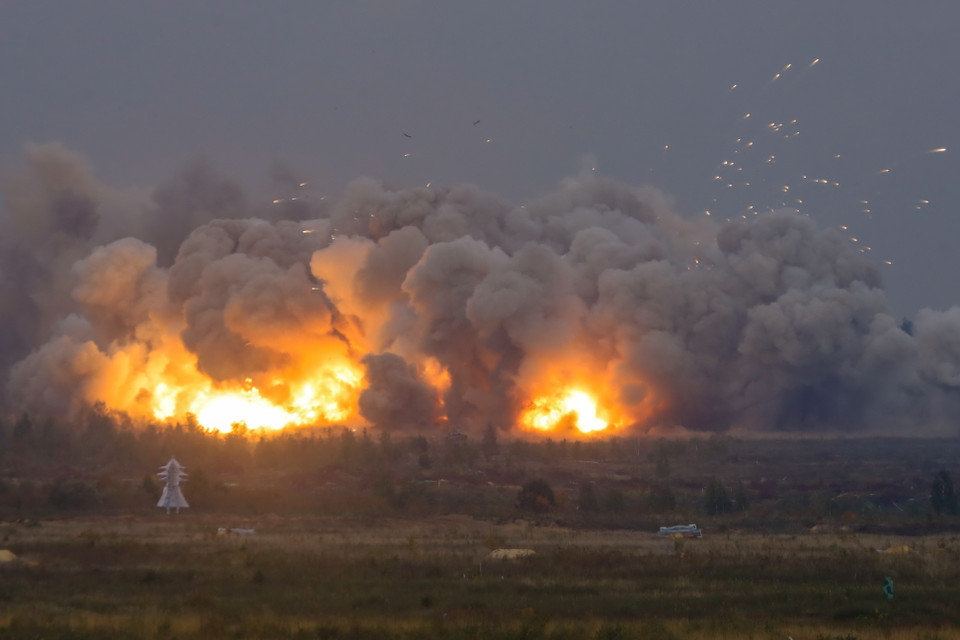 Quân đội Nga sử dụng nhiều phương tiện hỏa lực mới trong cuộc tập trận Zapad-2021. (Ảnh: Trần Hiếu/TTXVN)