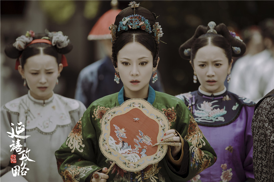 Nhưng đối với những tín đồ phim bộ dài tập, đôi khi họ chỉ cần những nội dung nhẹ nhàng, hài hước, những tình tiết đơn giản đi kèm với dàn diễn viên tuyệt đẹp cùng bối cảnh hết sức hoành tráng để giảm căng thẳng sau một ngày làm việc dài.(Nguồn: chinadaily.com)