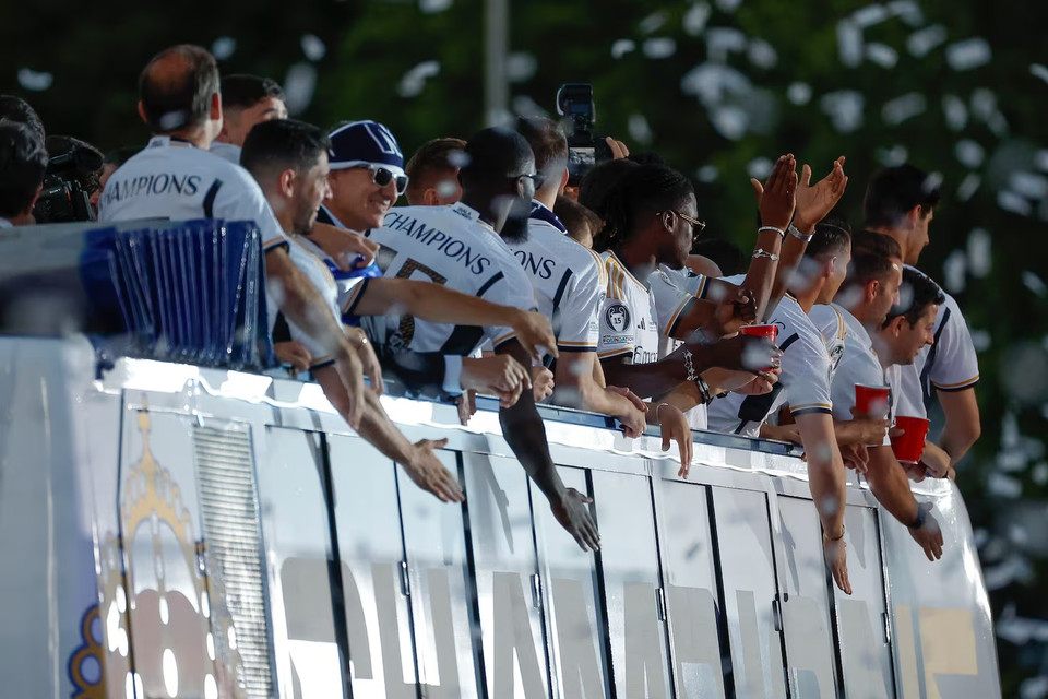 Đây là lần thứ 2 Real Madrid có dịp ăn mừng tại Quảng trường Cibeles, sau khi đăng quang La Liga. (Nguồn: AS)