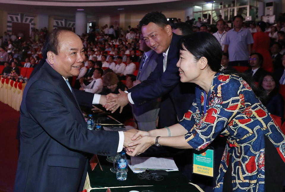 Thủ tướng Nguyễn Xuân Phúc và các đại biểu tham dự hội nghị. (Ảnh: Thống Nhất/TTXVN)