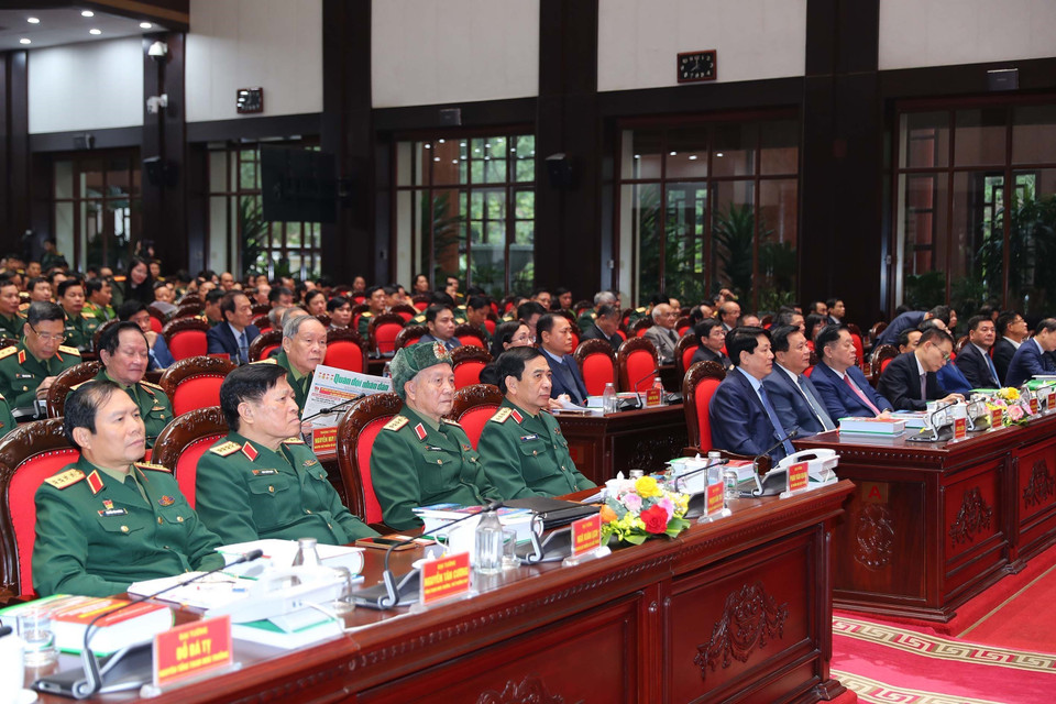 Chủ tịch nước Lương Cường và các đại biểu dự hội thảo. (Ảnh: Trọng Đức/TTXVN)