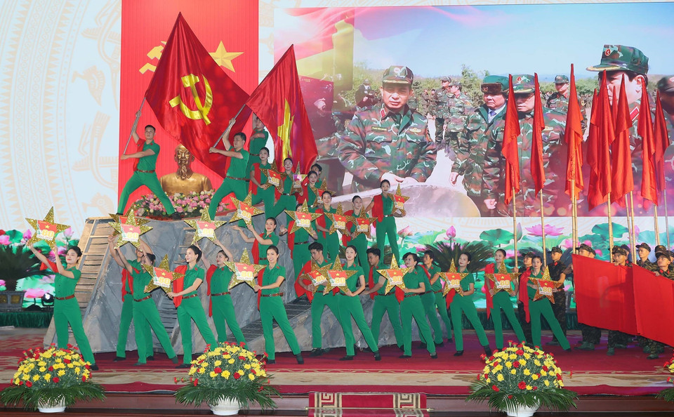 Chương trình nghệ thuật chào mừng hội thảo. (Ảnh: Trọng Đức/TTXVN)