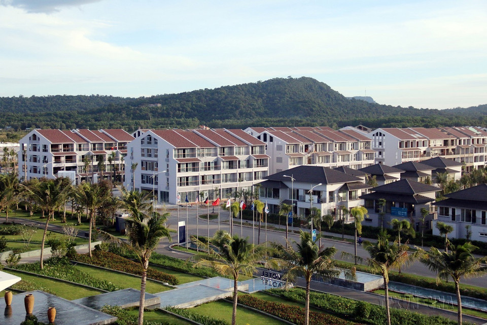 Novotel Phu Quoc Resort chính thức khai trương từ 18/1/2016 và trở thành khách sạn có thương hiệu quốc tế lớn nhất trên “Đảo Ngọc” Phú Quốc, tỉnh Kiên Giang, đồng thời cũng là khách sạn lớn nhất trong hệ thống do Tập đoàn Accor (Pháp) quản lý tại Việt Nam. (Ảnh: Lê Huy Hải/TTXVN)