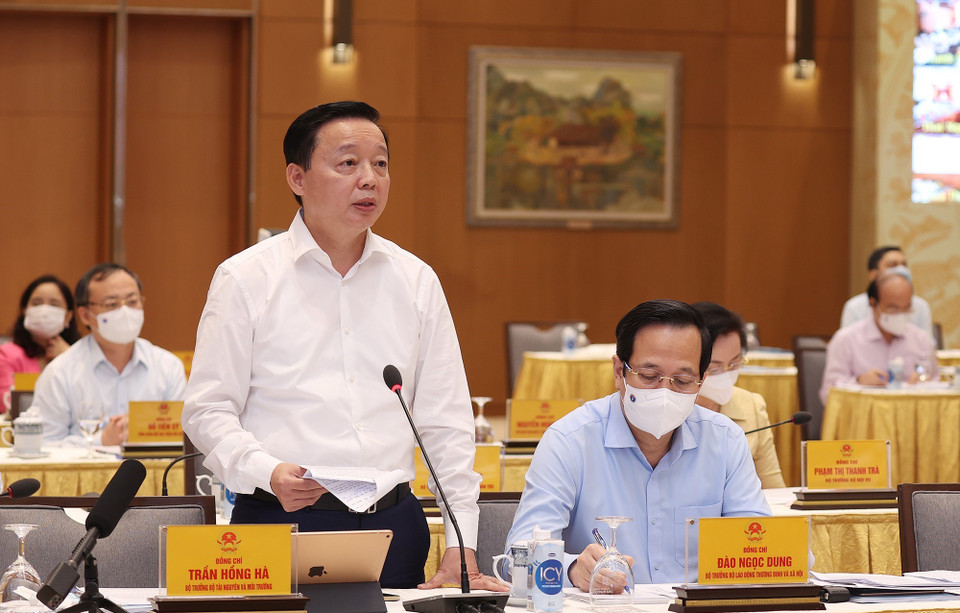 Bộ trưởng Bộ Tài nguyên và Môi trường Trần Hồng Hà phát biểu. (Ảnh: Dương Giang/TTXVN)