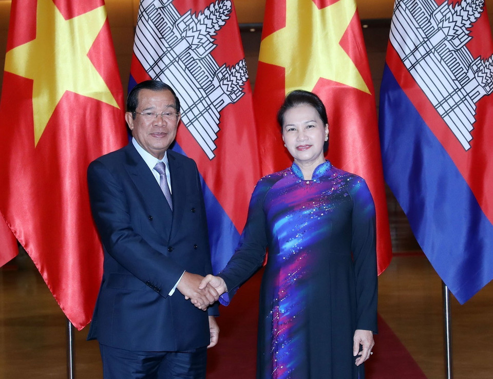 Chủ tịch Quốc hội Nguyễn Thị Kim Ngân hội kiến Thủ tướng Chính phủ Hoàng gia Campuchia Samdech Techo Hun Sen thăm chính thức Việt Nam (8/12/2018). (Ảnh: Trọng Đức/TTXVN)