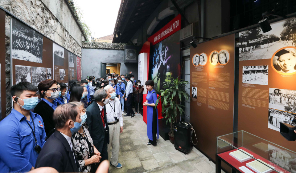 Với bầu máu nóng và trái tim rực lửa, thanh niên Việt Nam đã ghi dấu ấn thế hệ mình trong công cuộc bảo vệ và xây dựng Tổ quốc thân yêu. (Ảnh: Thanh Tùng/TTXVN)