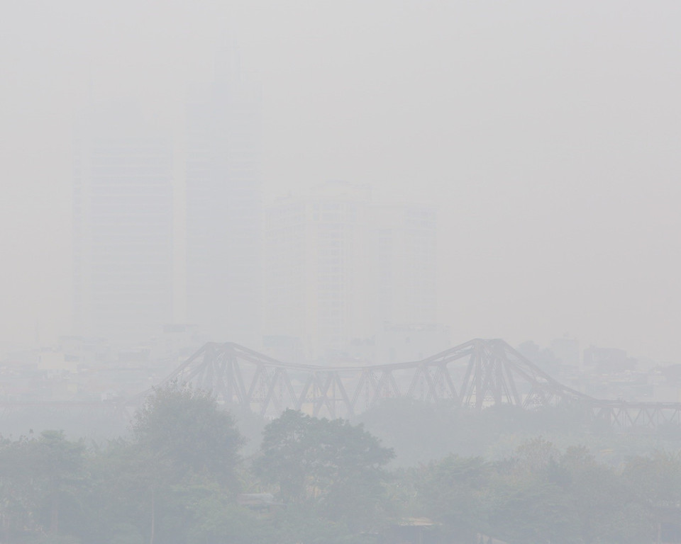 Khu vực Long Biên có chỉ số ô nhiễm không khí cao nhất tại Hà Nội. (Ảnh: Tuấn Đức/TTXVN)