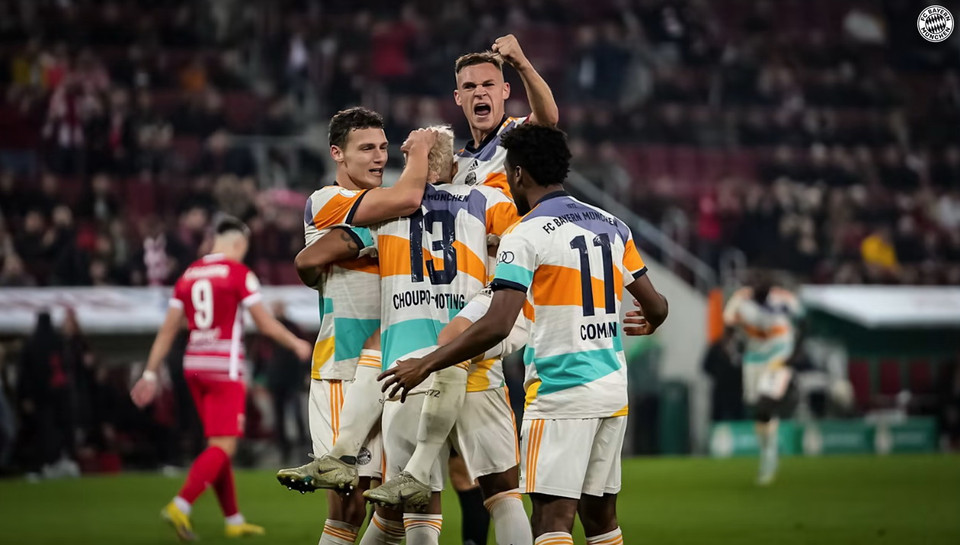 Bayern Munich đã ghi tên mình vào vòng 1/8 Cúp Quốc gia Đức sau trận thắng Augsburg 5-2. (Nguồn: FcBayern)