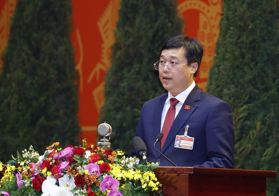 Đồng chí Lê Quốc Phong, Ủy viên dự khuyết Trung ương Đảng, Bí thư Tỉnh uỷ Đồng Tháp trình bày tham luận. Ảnh: (Ảnh: TTXVN)