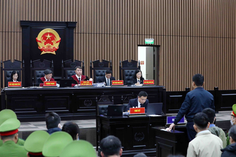 Quang cảnh phiên tòa xét xử. (Ảnh: Phạm Kiên/TTXVN)