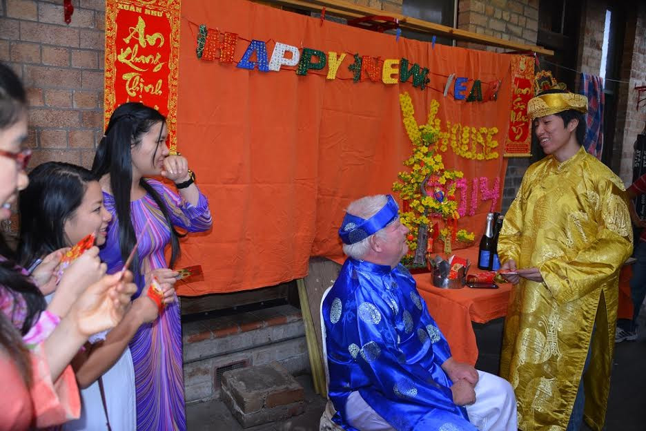 Chúc thọ người lớn tuổi