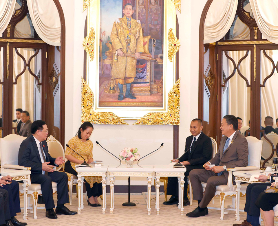 Thủ tướng Thái Lan Srettha Thavisin đánh giá cao ý nghĩa chuyến thăm Thái Lan của Chủ tịch Quốc hội Vương Đình Huệ. (Ảnh: Doãn Tấn/TTXVN)