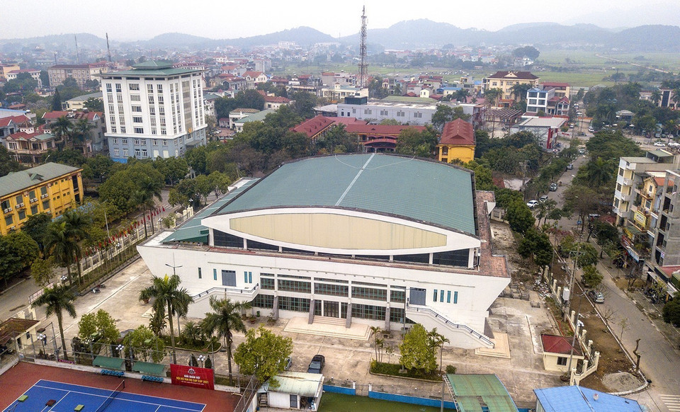 Nhà thi đấu Sóc Sơn có sức chứa 2.000 khán giả là địa điểm tổ chức các hoạt động thể dục thể thao có quy mô lớn của thành phố và Quốc gia. (Ảnh: Tuấn Anh/TTXVN)