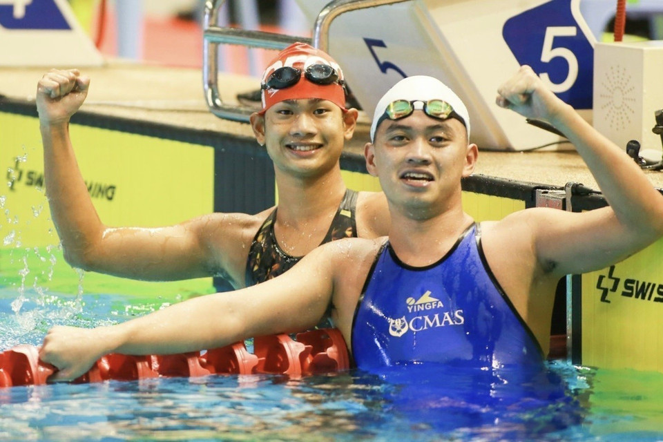 Vận động viên Kim Anh Kiệt giành huy chương Vàng môn lặn ở nội dung Vòi hơi chân vịt 400m nam với thành tích 3 phút 06 giây 71 tại SEA Games 32. Lặn là môn thể thao mang lại nhiều huy chương Vàng nhất cho đoàn thể thao Việt Nam với 14 huy chương Vàng. (Ảnh: TTXVN)