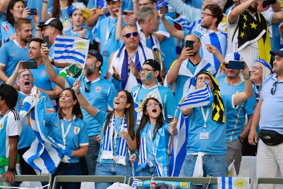 ...và luôn tạo nên sự nhẹ nhàng của phái đẹp trong mọi khoảnh khắc. (Ảnh: Hải An/Vietnam+)