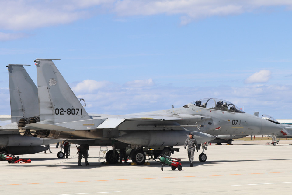 Phi đoàn số 9 được trang bị những chiếc máy bay F-15J hiện đại do Mitsubishi sản xuất.