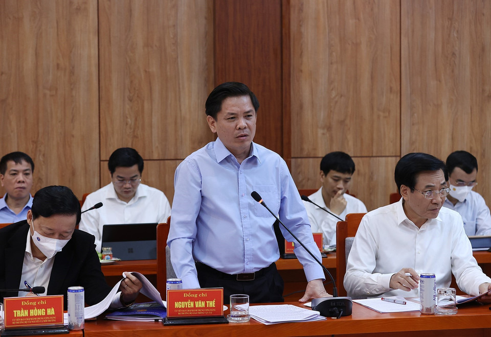 Bộ trưởng Bộ Giao thông và Vận tải Nguyễn Văn Thể phát biểu. (Ảnh: Dương Giang/TTXVN)