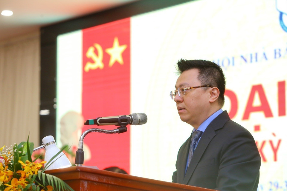 Ông Lê Quốc Minh, Tổng biên tập báo Nhân Dân, Chủ tịch Hội Nhà báo Việt Nam phát biểu. (Ảnh: Tuấn Đức/TTXVN)