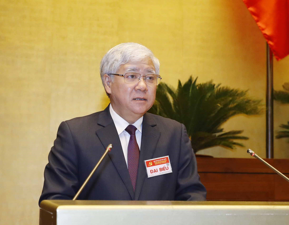 Ông Đỗ Văn Chiến, Bí thư Trung ương Đảng, Chủ tịch Ủy ban Trung ương Mặt trận Tổ quốc Việt Nam trình bày tham luận tại Hội nghị. (Ảnh: Phương Hoa/TTXVN)