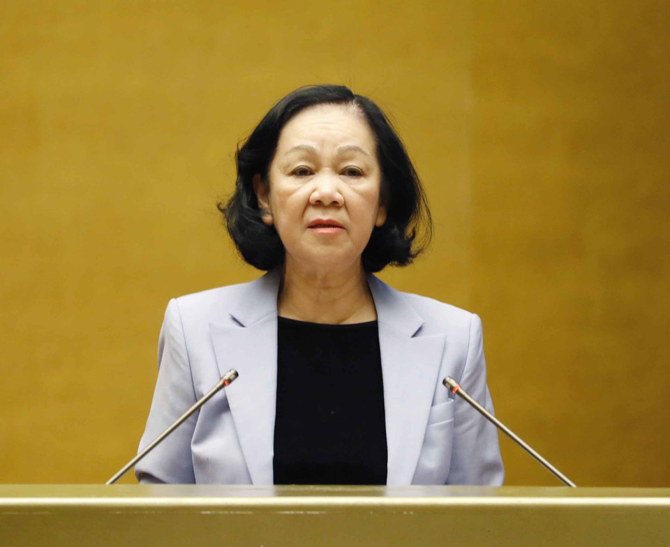 Bà Trương Thị Mai, Ủy viên Bộ Chính trị, Bí thư Trung ương Đảng, Trưởng Ban Tổ chức Trung ương trình bày báo cáo tại hội nghị. (Ảnh: Phương Hoa/TTXVN)