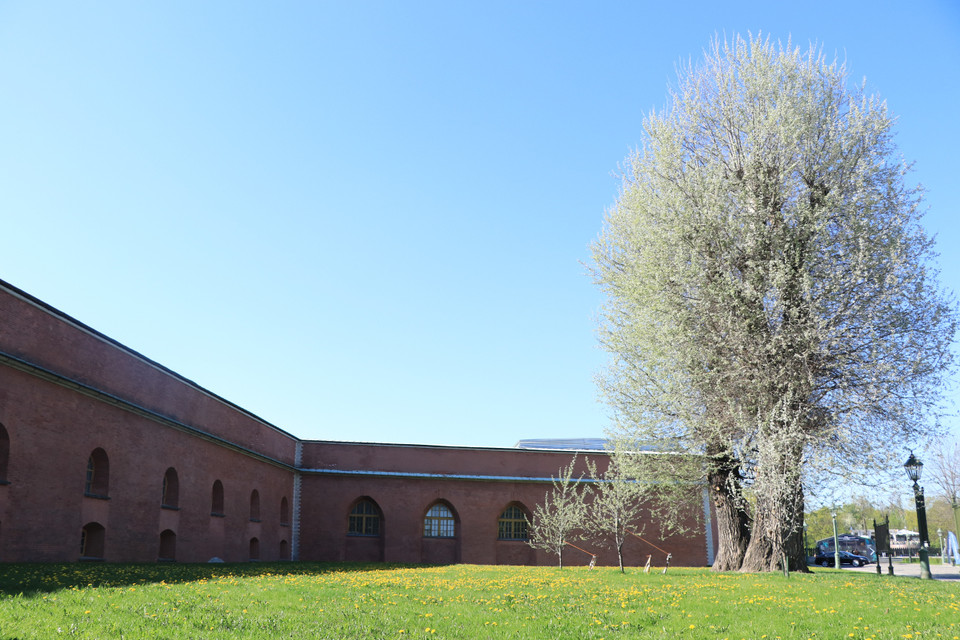 Ngoài ra, bên trong pháo đài còn có các công trình kiến trúc như ụ tháp Trubetskoy, Hầm mộ Đại Công tước và Bảo tàng thành phố Petrograd. (Ảnh: Hùng Võ/Vietnam+)