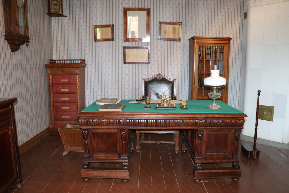 Khu vực phòng lãnh đạo ở nhà tù. (Ảnh: Hùng Võ/Vietnam+)