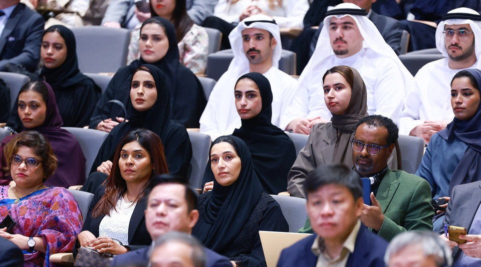 Các đại biểu tham dự buổi phát biểu của Thủ tướng Phạm Minh Chính về chính sách của Việt Nam tại Học viện Ngoại giao Anwar Gargash. (Ảnh: Dương Giang/TTXVN)