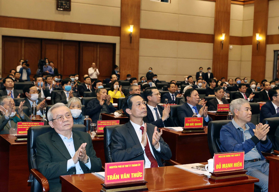 Các đại biểu tại buổi tiếp xúc. (Ảnh: Thống Nhất/TTXVN)