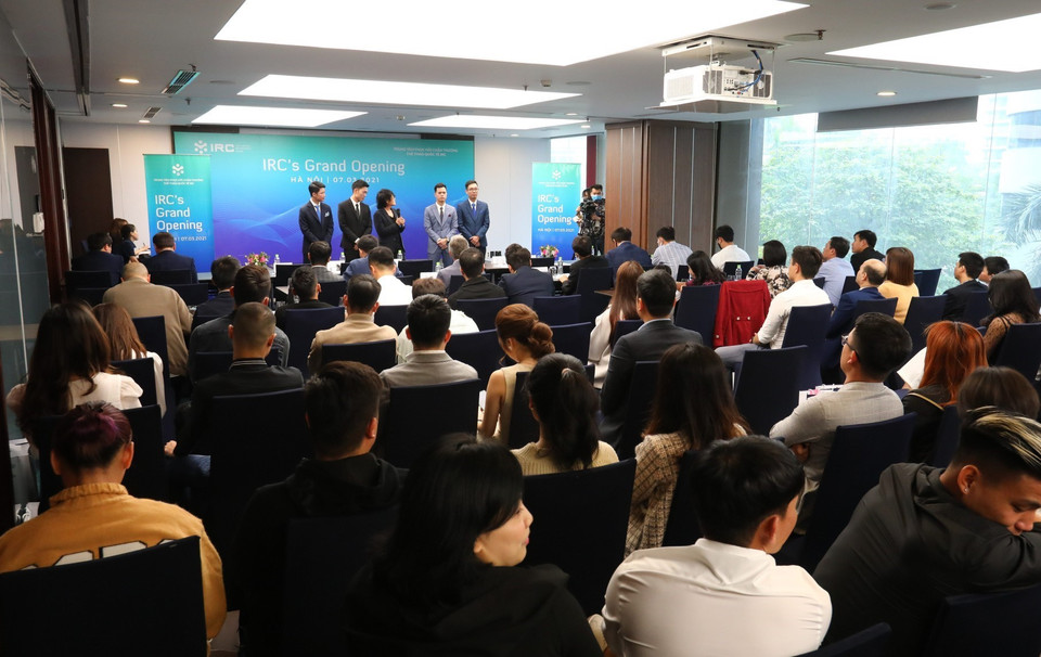 Quang cảnh buổi lễ ra mắt. (Ảnh: Thành Đạt/TTXVN)