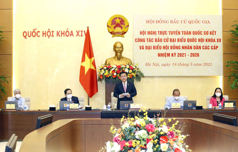 Chủ tịch Quốc hội Vương Đình Huệ phát biểu khai mạc hội nghị. (Ảnh: Doãn Tấn/TTXVN)