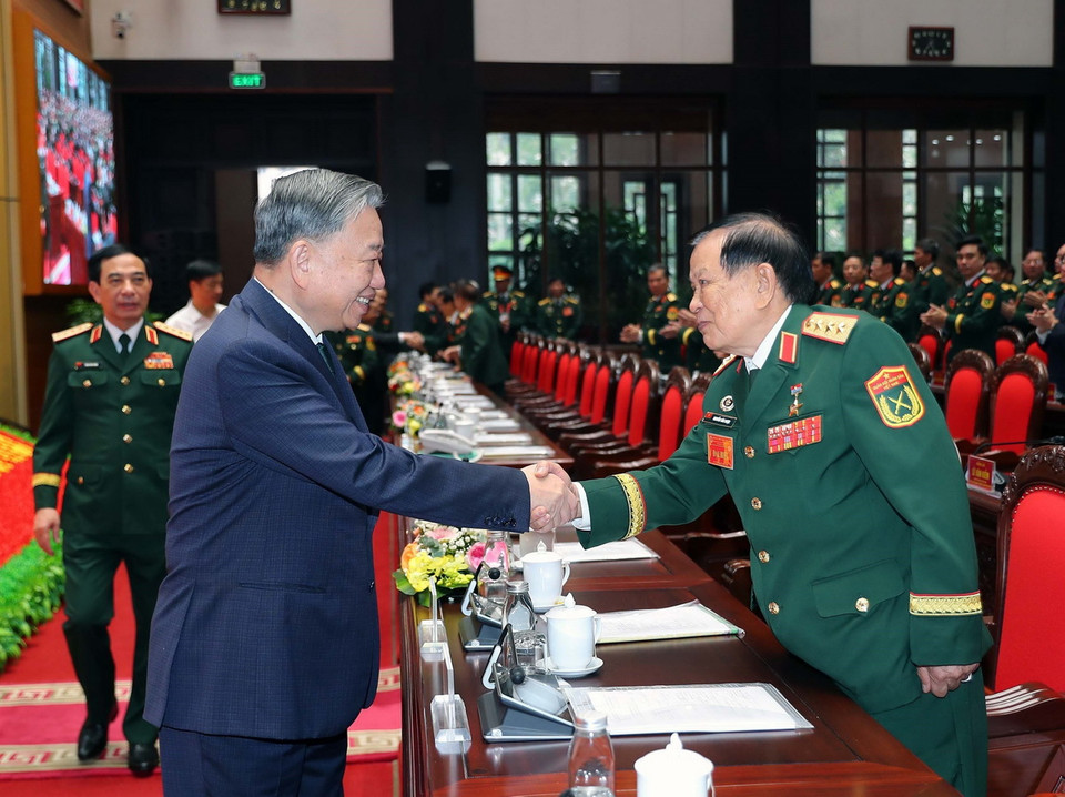 Tổng Bí thư Tô Lâm với các đại biểu. (Ảnh: Trọng Đức/TTXVN)