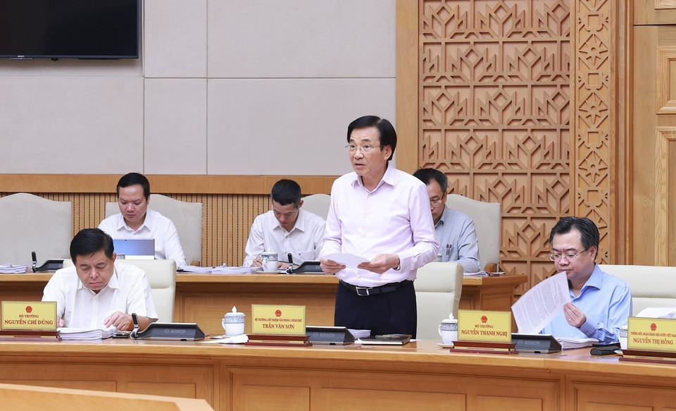 Bộ trưởng, Chủ nhiệm Văn phòng Chính phủ Trần Văn Sơn phát biểu. (Ảnh: Dương Giang/TTXVN)