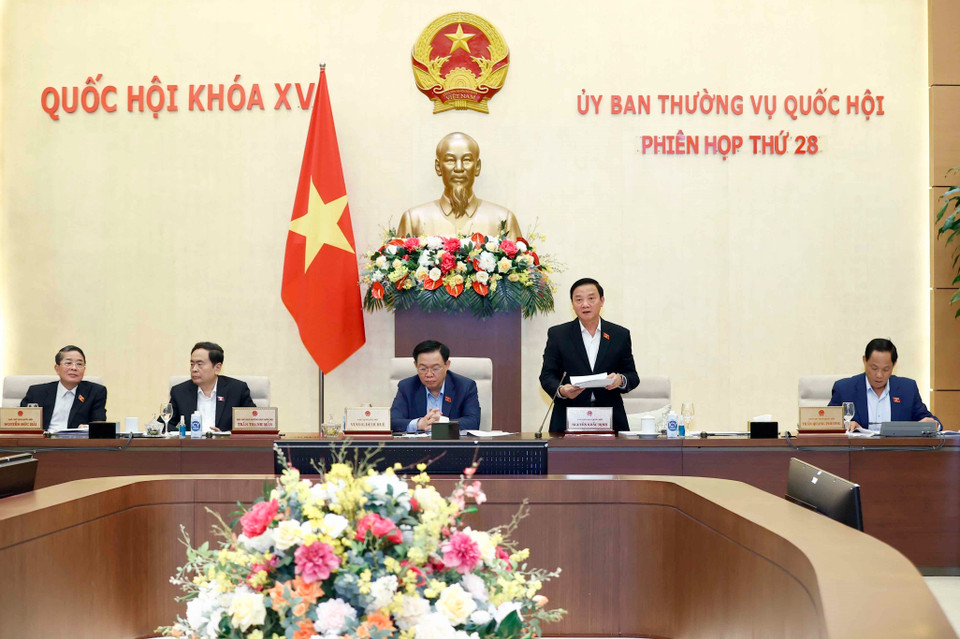 Phó Chủ tịch Quốc hội Nguyễn Khắc Định phát biểu. (Ảnh: Doãn Tấn/TTXVN)