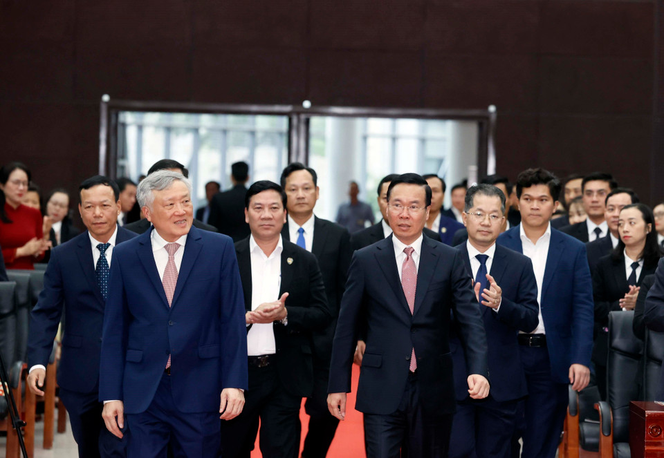 Chiều 24/12/2023, tại Đà Nẵng, Chủ tịch nước Võ Văn Thưởng tới dự Hội nghị triển khai nhiệm vụ năm 2024 của Tòa án Nhân dân Tối cao. (Ảnh: Thống Nhất/TTXVN)