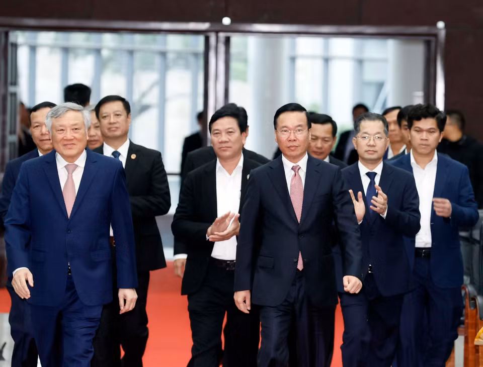 Chiều 24/12/2023, tại Đà Nẵng, Chủ tịch nước Võ Văn Thưởng tới dự Hội nghị triển khai nhiệm vụ năm 2024 của Tòa án Nhân dân Tối cao. (Ảnh: Thống Nhất/TTXVN)