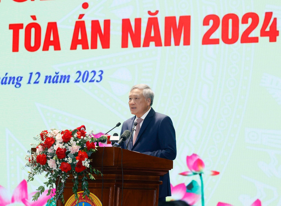 Ông Nguyễn Hòa Bình, Ủy viên Bộ Chính trị, Bí thư Trung ương Đảng, Chánh án Tòa án Nhân dân Tối cao phát biểu. (Ảnh: Thống Nhất/TTXVN)