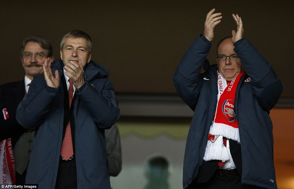 Ban lãnh đạo của họ cũng vui mừng không kém.