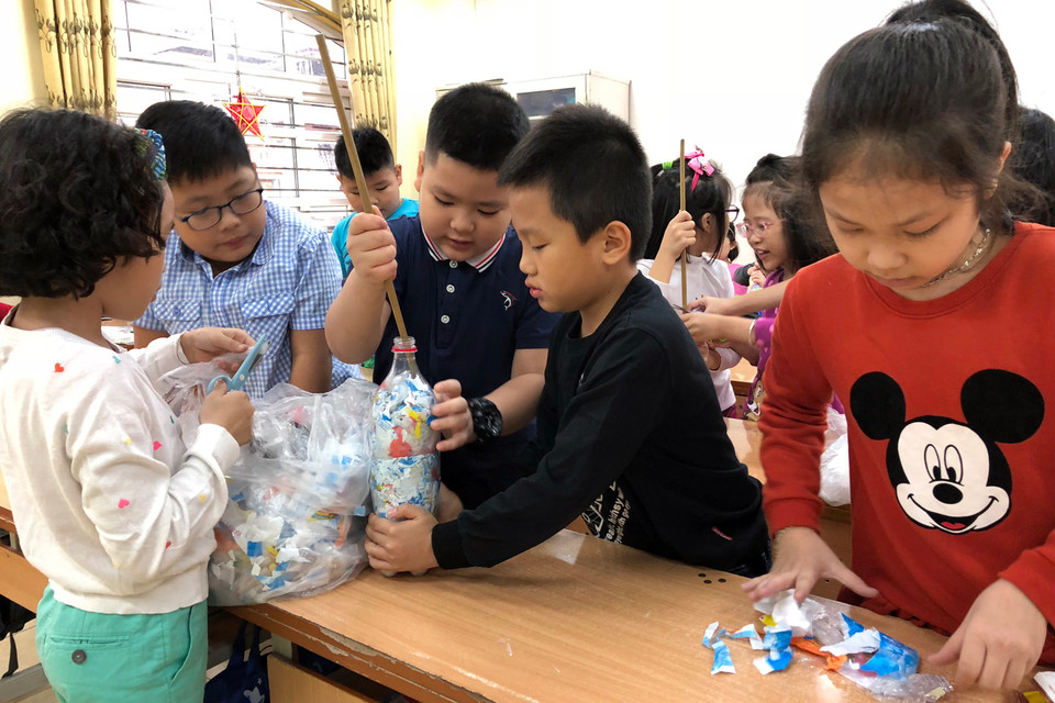 Qua hoạt động đầy ý nghĩa này, nhiều học sinh đã có ý thức hơn trong việc bảo vệ môi trường.