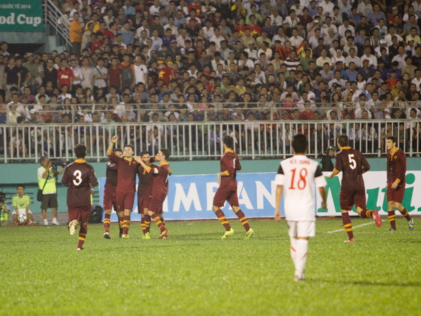 Niềm vui của các cầu thủ U19 AS Roma. (Ảnh: Minh Chiến/Vietnam+)