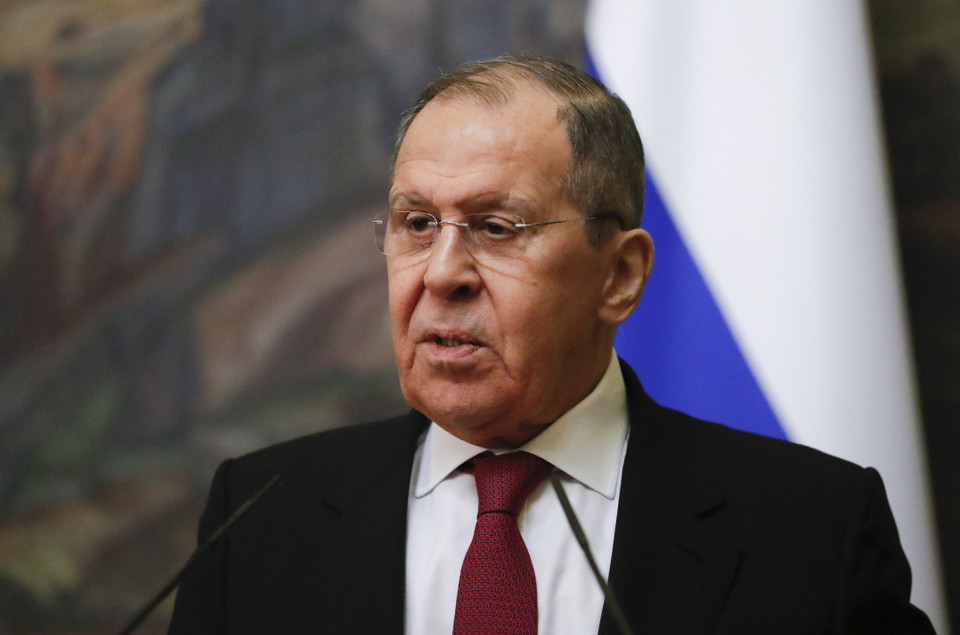 Ngày 19/4/2022, Ngoại trưởng Nga Sergei Lavrov (ảnh) thông báo Moskva đang bắt đầu giai đoạn mới của chiến dịch quân sự đặc biệt ở Ukraine và "đây sẽ là thời điểm rất quan trọng của toàn bộ chiến dịch đặc biệt này". (Ảnh: AFP/TTXVN)