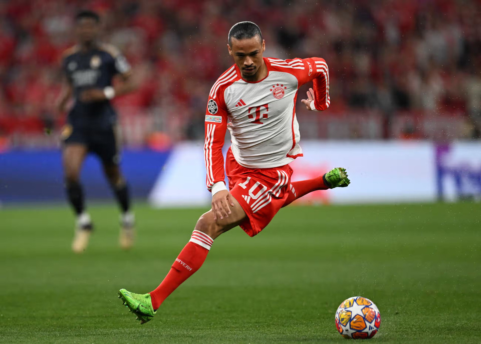 Bayern có pha bóng nguy hiểm đầu tiên ở giây thứ 40 nhưng tiếc là Sane không thể chuyển hóa thành bàn thắng. (Nguồn: Getty Images)