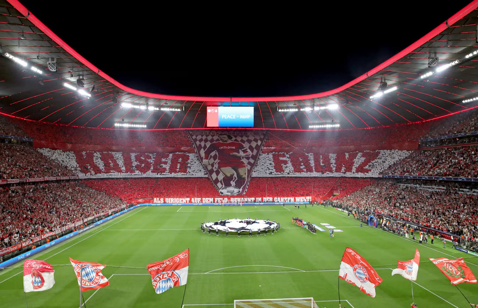 Allianz sẵn sàng cho 'bữa tiệc bóng đá' khi chứng kiến trận đấu Bayern Munich-Real Madrid ở lượt đi bán kết Champions League. (Nguồn: Getty Images)