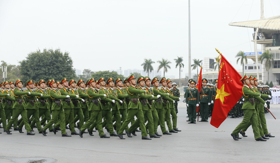 Lực lượng Cảnh sát tại lễ xuất quân. (Ảnh: Doãn Tấn/TTXVN)