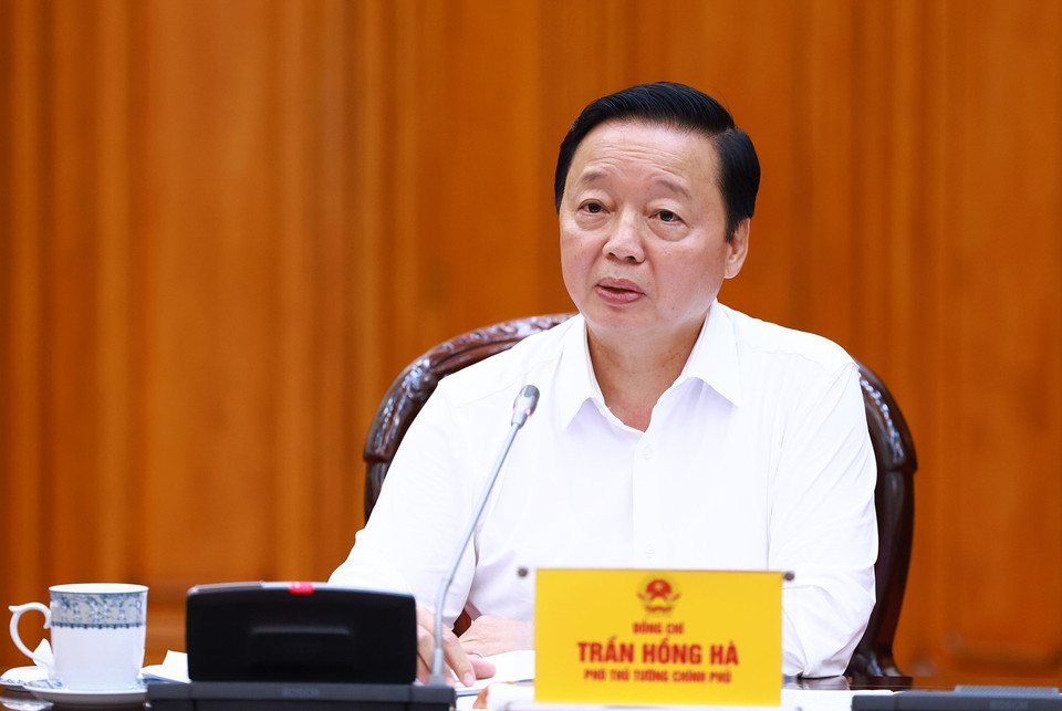 Phó Thủ tướng Trần Hồng Hà phát biểu. (Ảnh: Dương Giang/TTXVN)