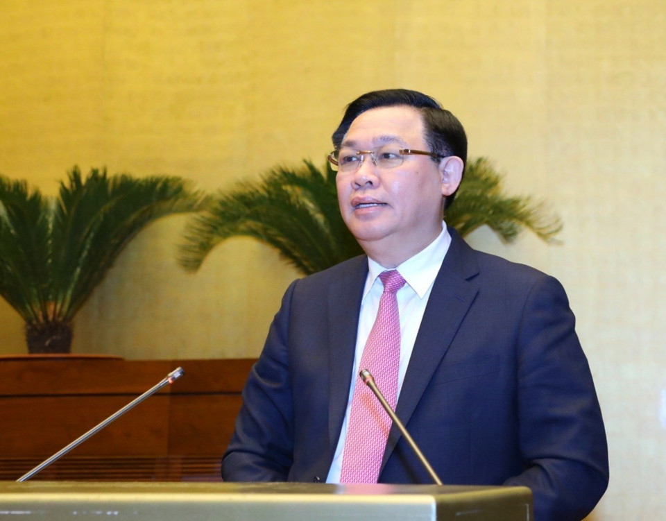 Chủ tịch Quốc hội Vương Đình Huệ phát biểu tại buổi gặp mặt. (Ảnh: Văn Điệp/TTXVN)