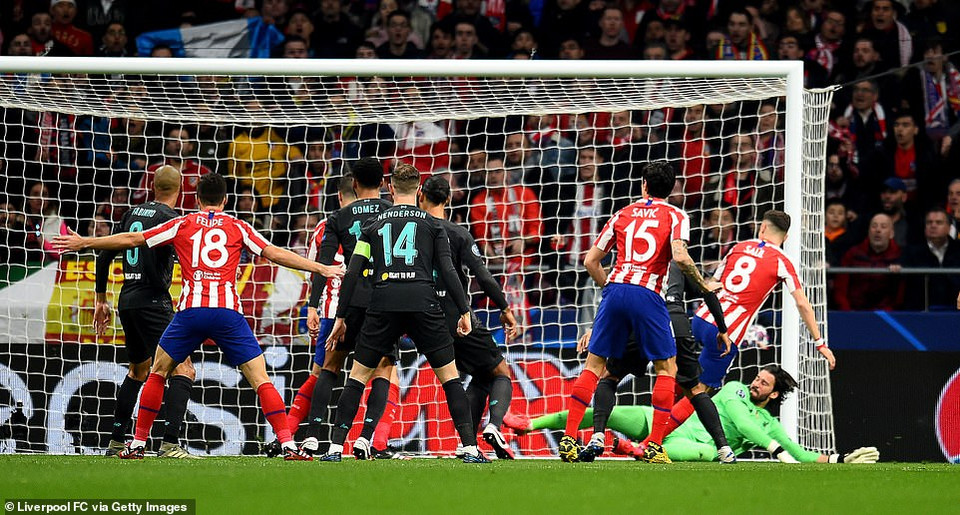 Tuy nhiên, tại Wanda Metropolitano, The Kop đã sớm phải nhận 'gáo nước lạnh."
